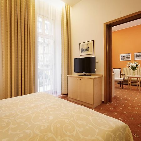 Hotel Venus Karlovy Vary Exterior foto