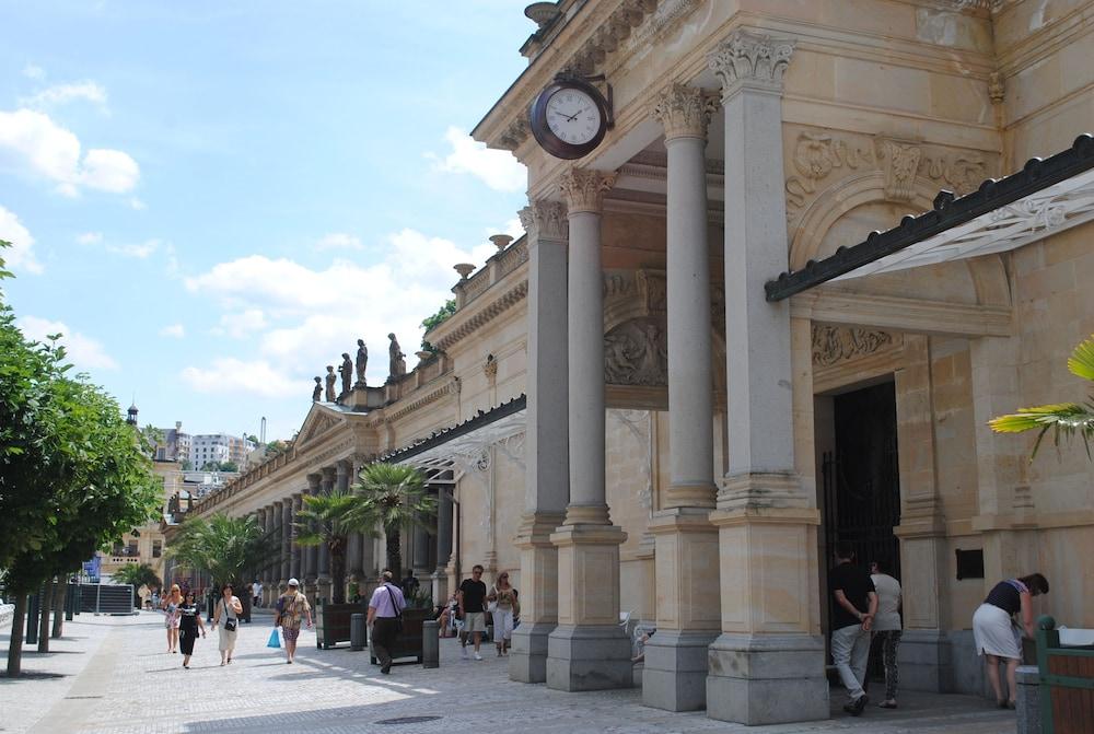 Hotel Venus Karlovy Vary Exterior foto